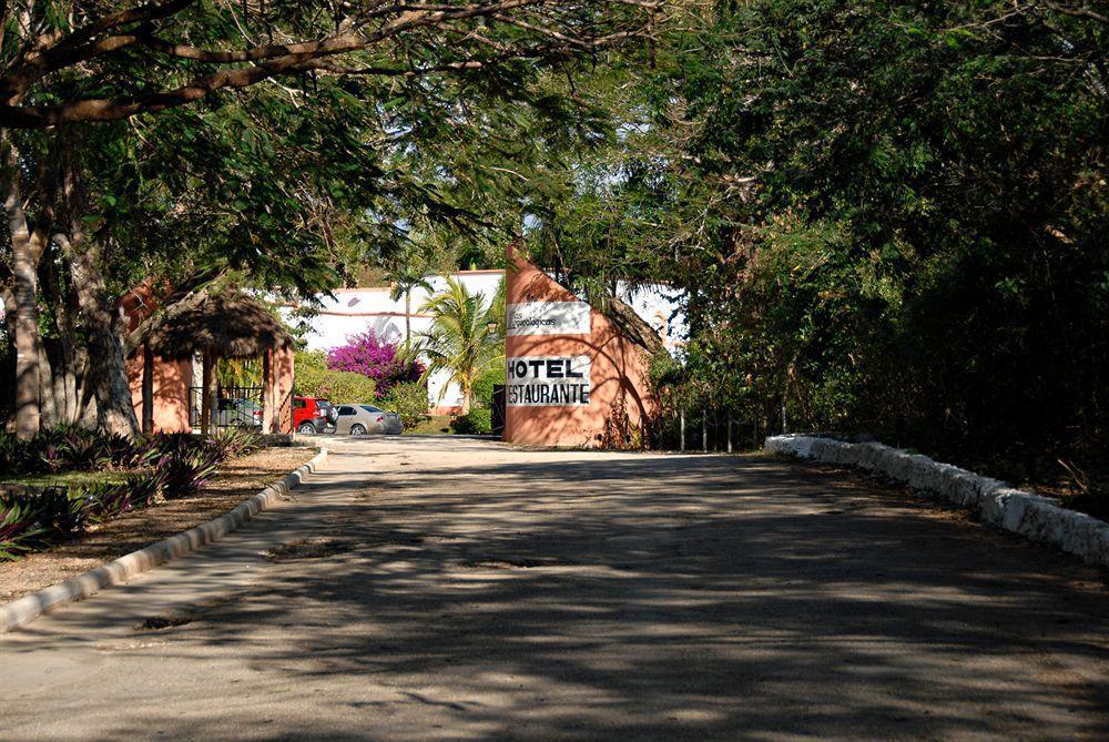 Villa Arqueologica อักซ์มาล ภายนอก รูปภาพ